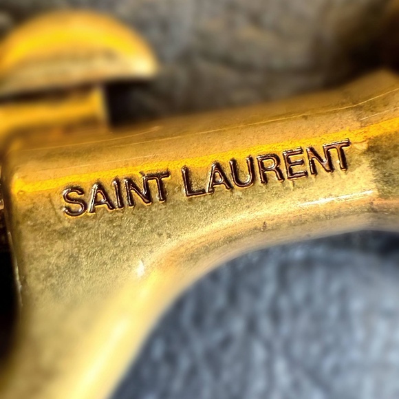 YSL SAINT LAURENT COLLEGE MINI CHAIN BAG IN SHINY CRACKLED LEATHER BLACK - Picture 16 of 16